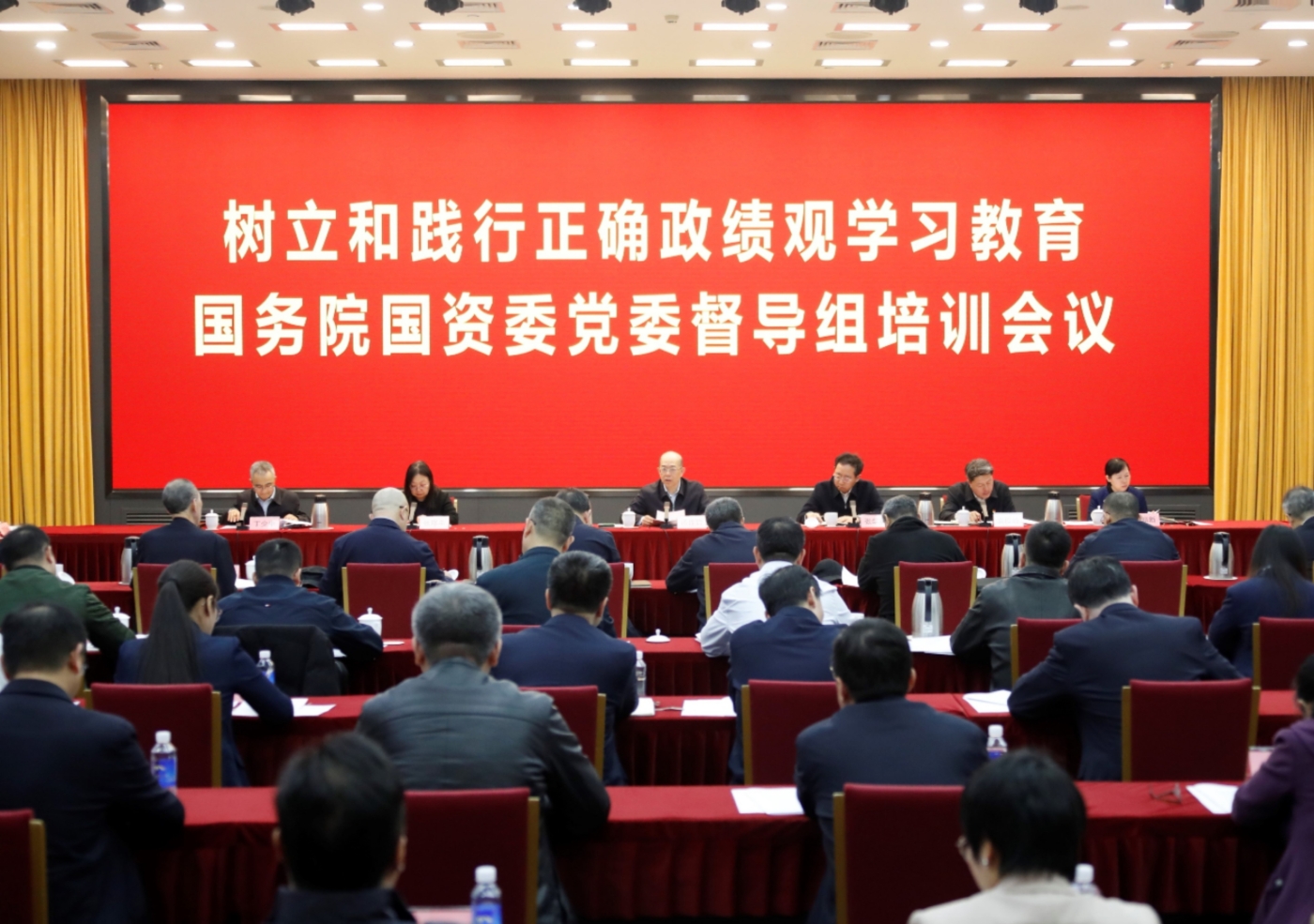 35402038.jpg 35402038.jpg